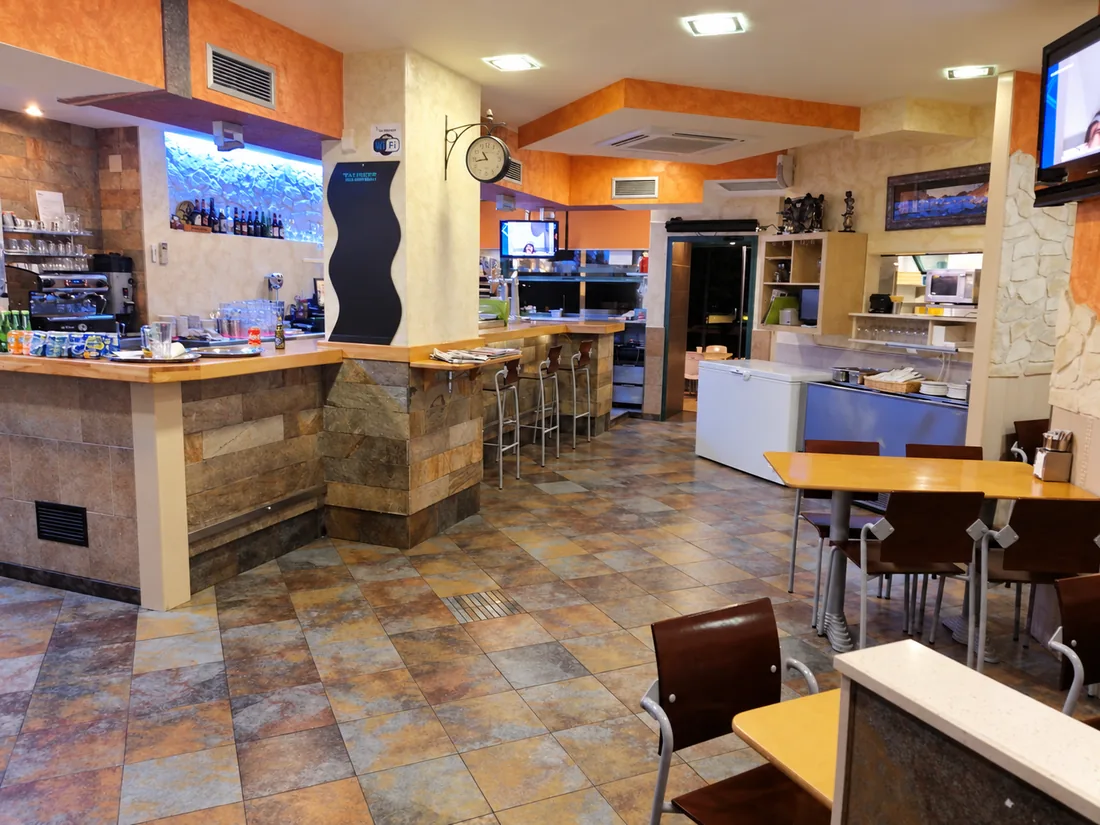 La barra
